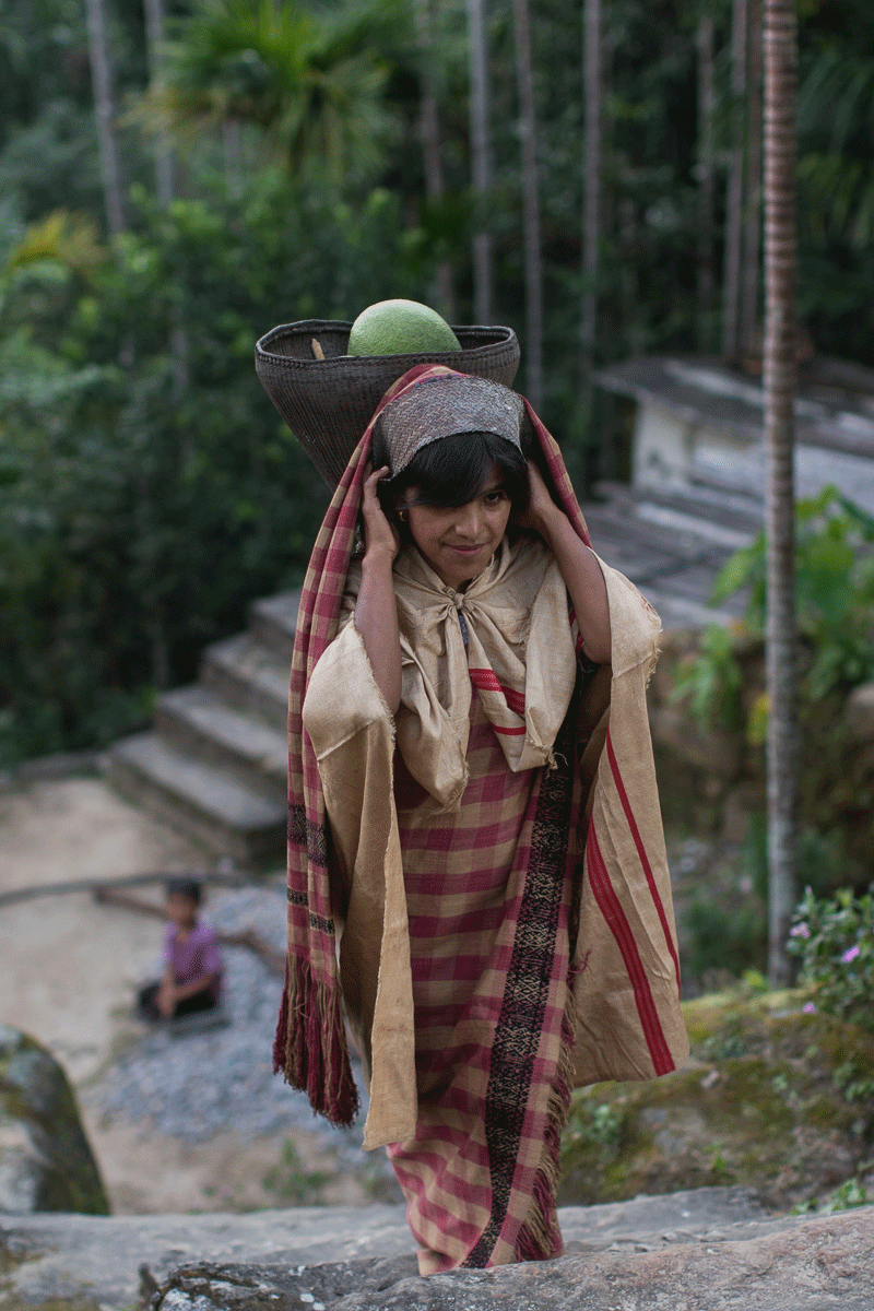 Asibon Mawa in Mustoh/Shella Traditional Attire. Photo: NESFAS/ Andre J Fanthome 